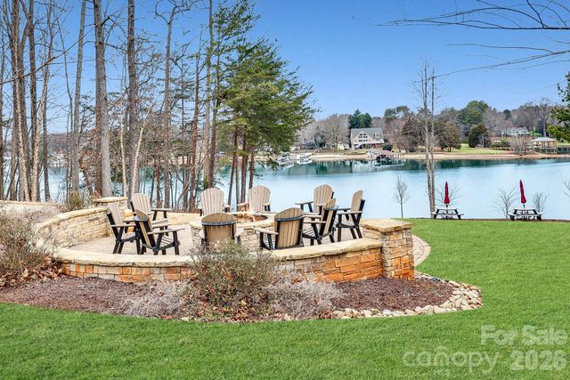106 Nablus Trail D, Mooresville, NC 28117