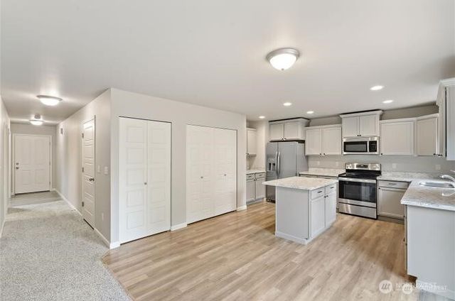 683 SE Olga Circle, Port Orchard, WA 98366