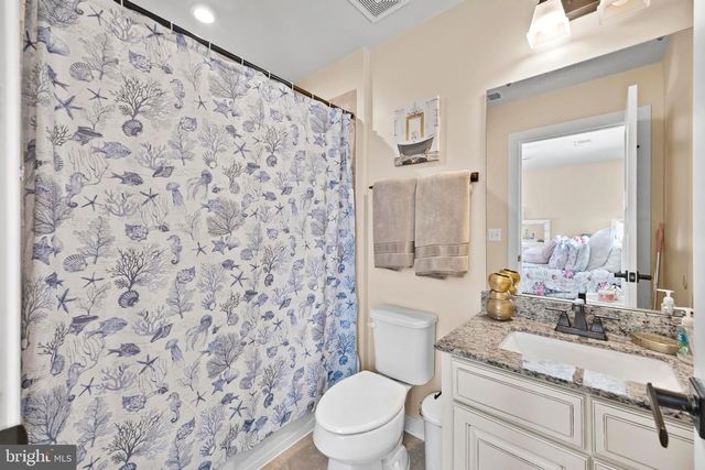 1 KNOB CREEK CT, Stafford, VA 22556
