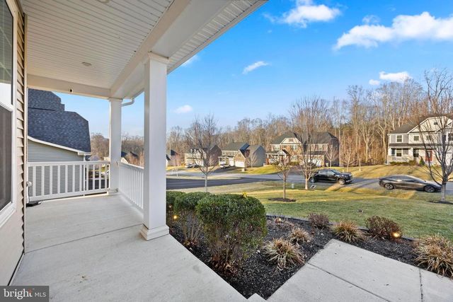 1 KNOB CREEK CT, Stafford, VA 22556