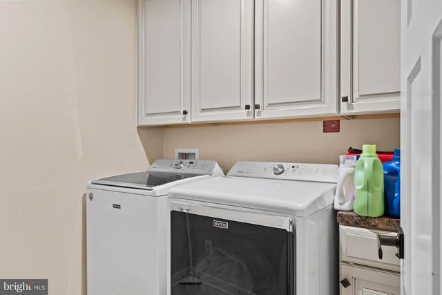 1 KNOB CREEK CT, Stafford, VA 22556