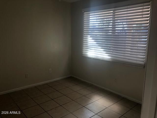 1224 E HARMONY Circle, Mesa, AZ 85204