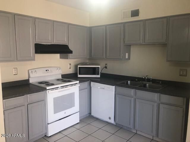 1224 E HARMONY Circle, Mesa, AZ 85204