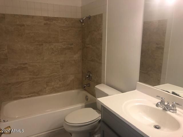 1224 E HARMONY Circle, Mesa, AZ 85204