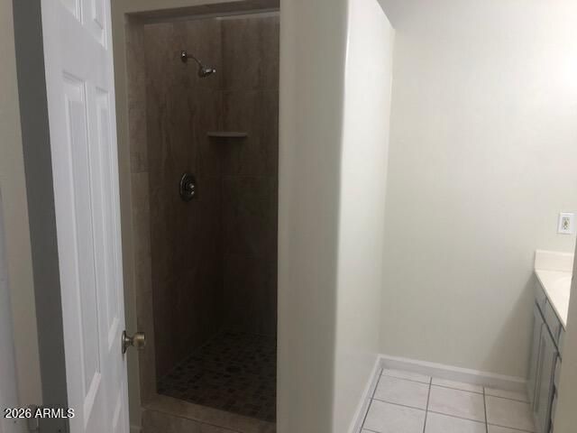 1224 E HARMONY Circle, Mesa, AZ 85204