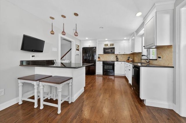 78 May Terrace, Weymouth, MA 02190