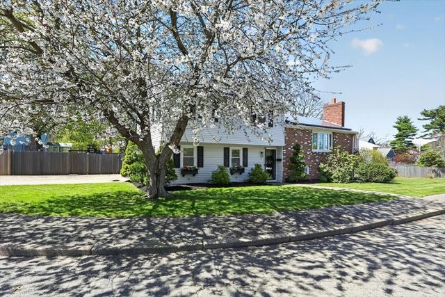 78 May Terrace, Weymouth, MA 02190