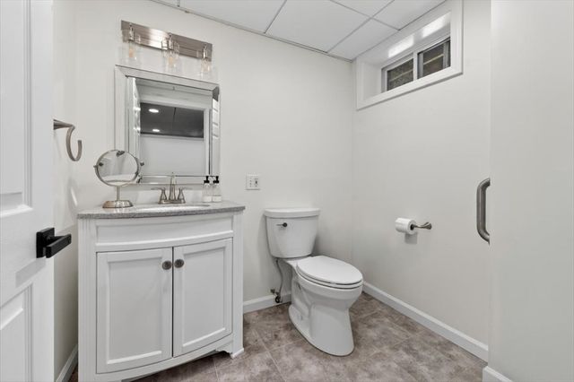 78 May Terrace, Weymouth, MA 02190
