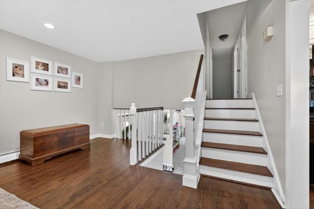 78 May Terrace, Weymouth, MA 02190