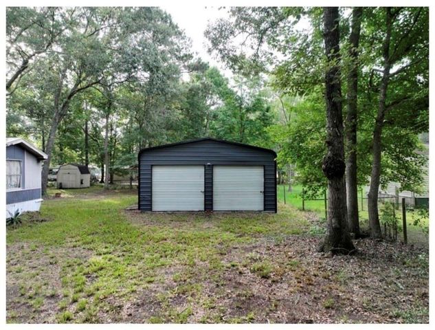 214 County Road 2800, Cleveland, TX 77327