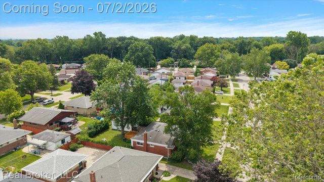 7624 Gary Avenue, Westland, MI 48185