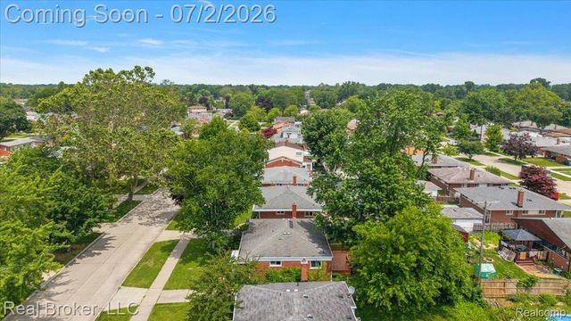 7624 Gary Avenue, Westland, MI 48185