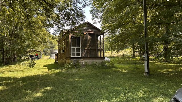 911 Petersburg Chestnt Rdg Rd, Petersburg, TN 37144