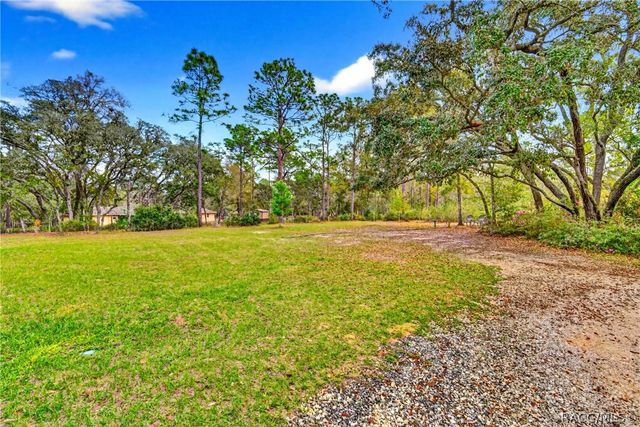 2933 E Quail Court, Inverness, FL 34452