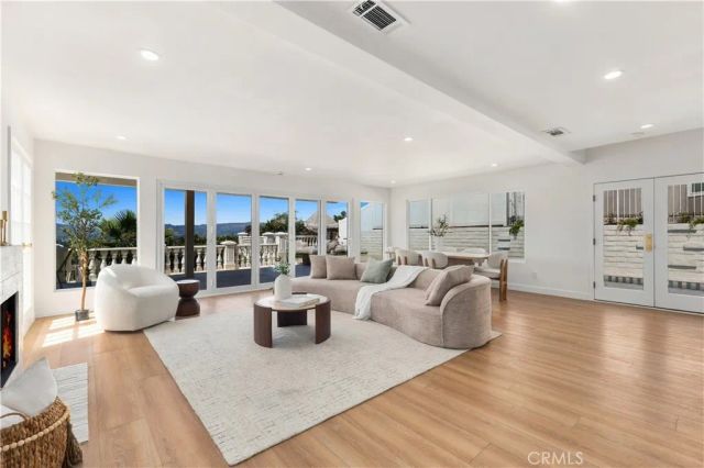 20967 Bandera Street, Woodland Hills, CA 91364