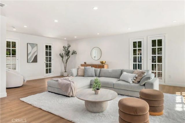 20967 Bandera Street, Woodland Hills, CA 91364