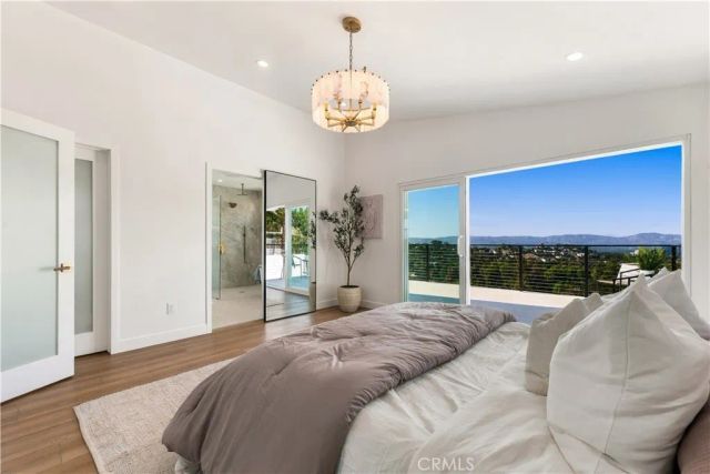 20967 Bandera Street, Woodland Hills, CA 91364