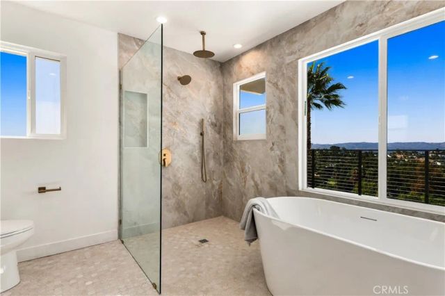 20967 Bandera Street, Woodland Hills, CA 91364