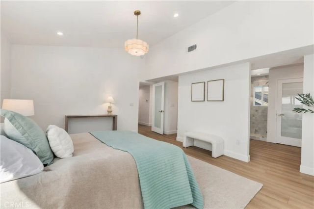 20967 Bandera Street, Woodland Hills, CA 91364