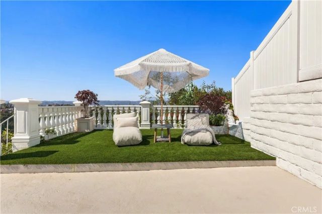 20967 Bandera Street, Woodland Hills, CA 91364