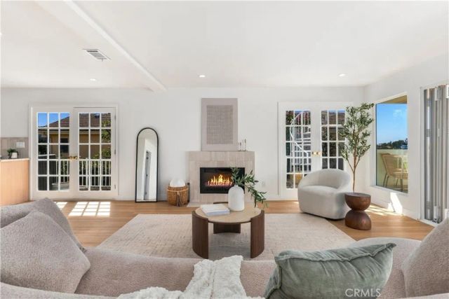 20967 Bandera Street, Woodland Hills, CA 91364