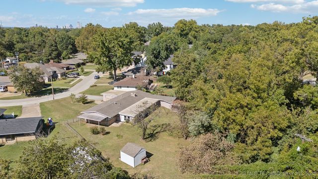 4189 S Trenton Avenue, Tulsa, OK 74105