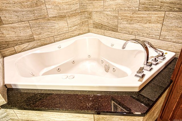 127 Brooke Moor Trail, Hot Springs, AR 71913