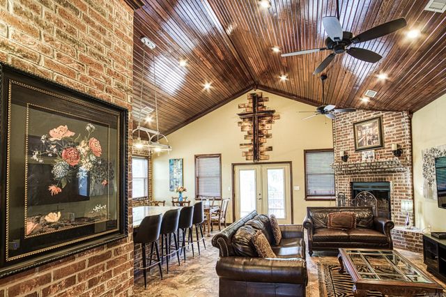 127 Brooke Moor Trail, Hot Springs, AR 71913