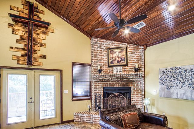 127 Brooke Moor Trail, Hot Springs, AR 71913