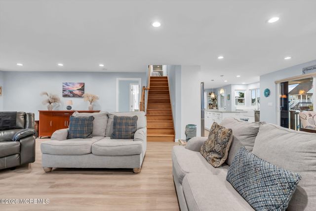 510 Bayview Drive, Toms River, NJ 08753
