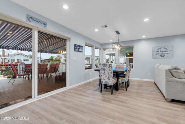 510 Bayview Drive, Toms River, NJ 08753