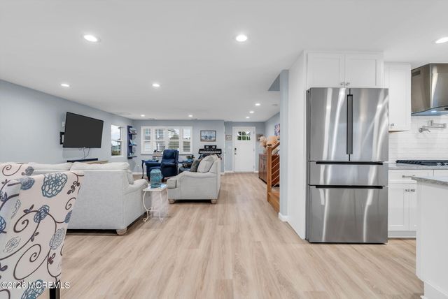 510 Bayview Drive, Toms River, NJ 08753