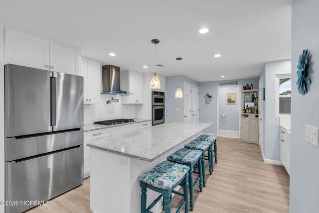 510 Bayview Drive, Toms River, NJ 08753
