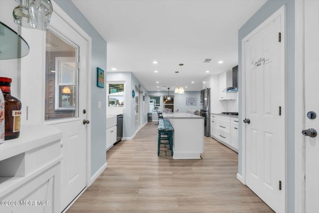 510 Bayview Drive, Toms River, NJ 08753