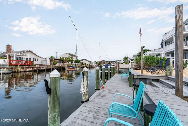 510 Bayview Drive, Toms River, NJ 08753