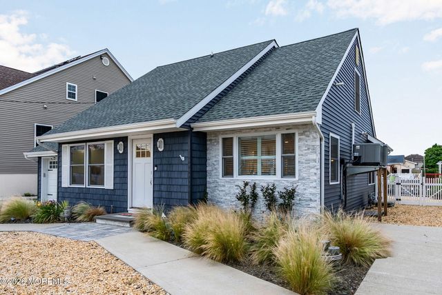 510 Bayview Drive, Toms River, NJ 08753