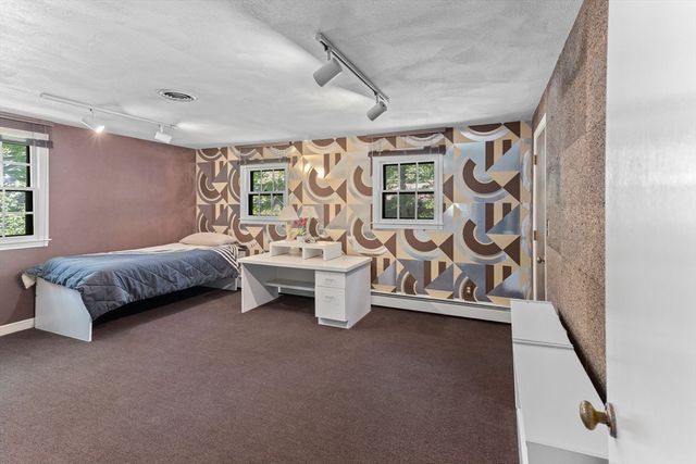 28 Baltic Ave, Easton, MA 02356