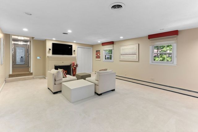 28 Baltic Ave, Easton, MA 02356