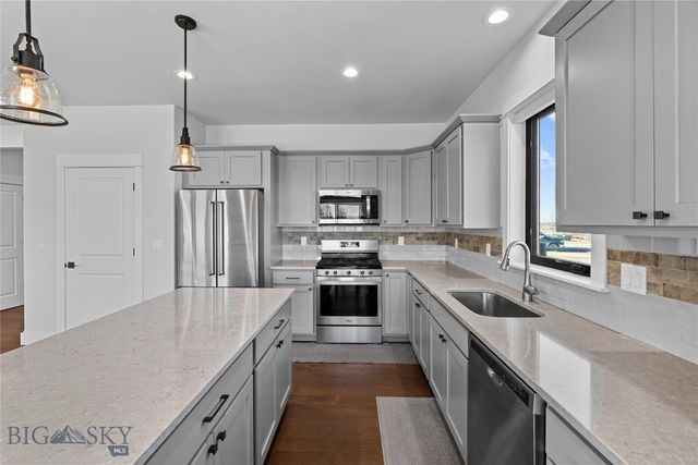 56 Giddy Up, Bozeman, MT 59718