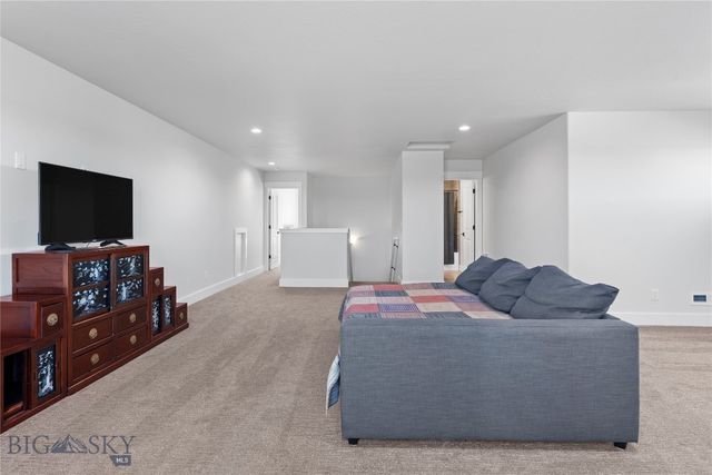 56 Giddy Up, Bozeman, MT 59718