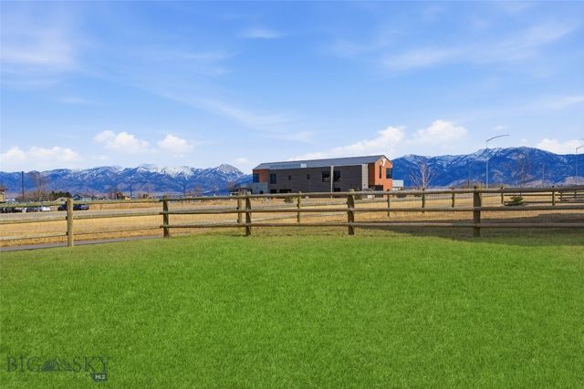 56 Giddy Up, Bozeman, MT 59718