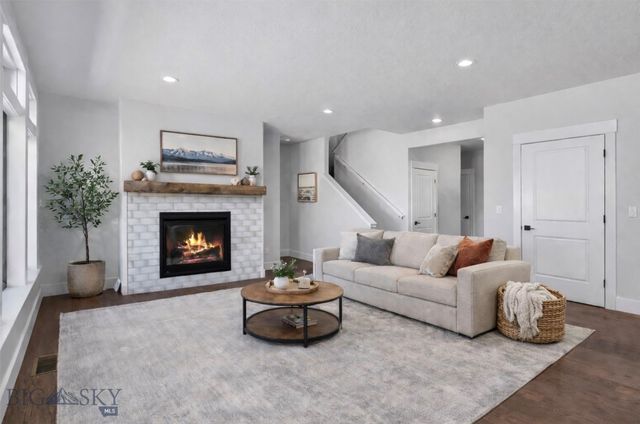 56 Giddy Up, Bozeman, MT 59718