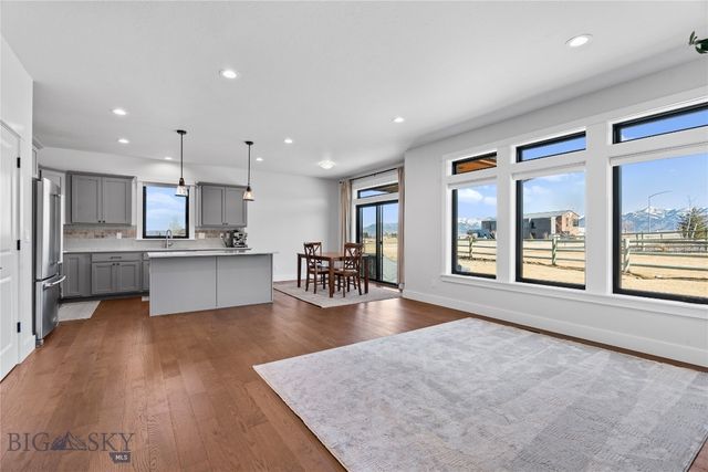 56 Giddy Up, Bozeman, MT 59718