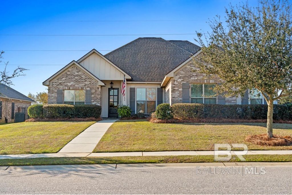 404 McClellan Boulevard, Fairhope, AL 36532