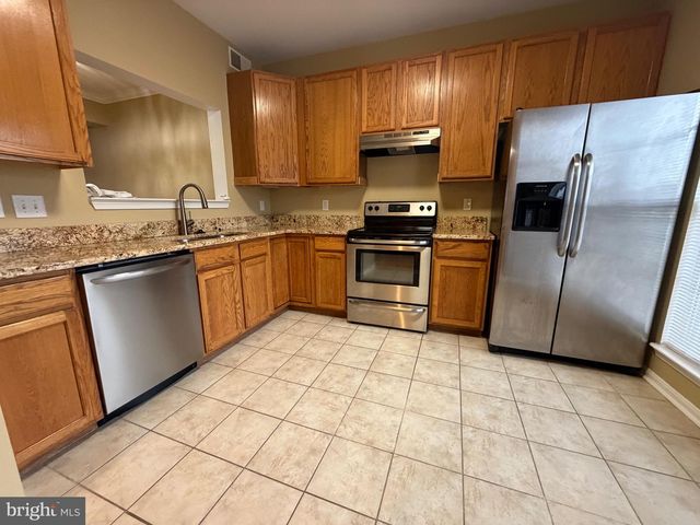 7005 CHADDS FORD DR, Brandywine, MD 20613