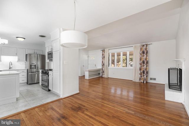 3604 CORNELL RD, Fairfax, VA 22030