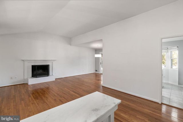 3604 CORNELL RD, Fairfax, VA 22030