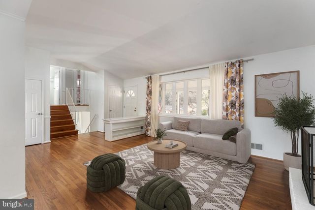 3604 CORNELL RD, Fairfax, VA 22030