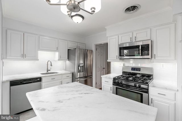 3604 CORNELL RD, Fairfax, VA 22030