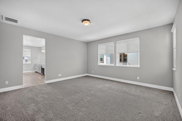 10090 Swordfish Cir, Elk Grove, CA 95757
